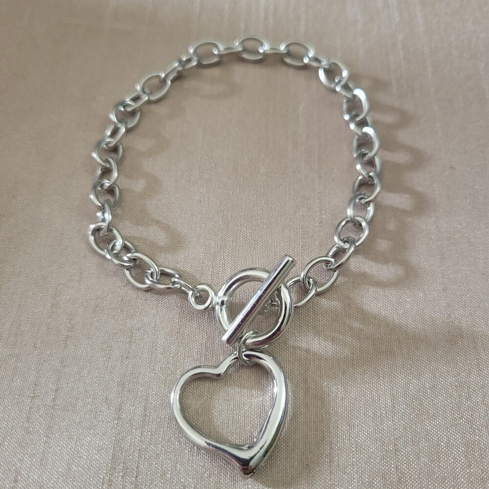 Silver tone heart toggle chain necklace and bracelet set - Picture 3 of 4